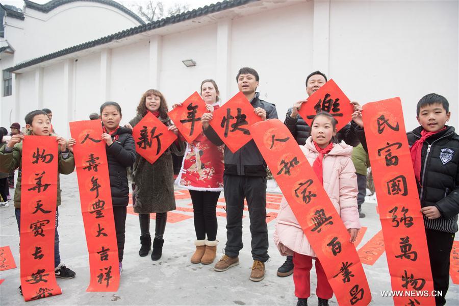CHINA-ZHEJIANG-ANJI-FOREIGNER-SPRING FESTIVAL (CN)