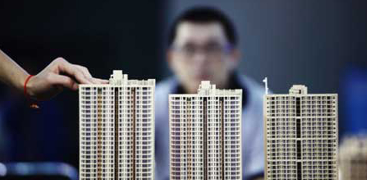 百公里內，房價一邊暴漲一邊下跌