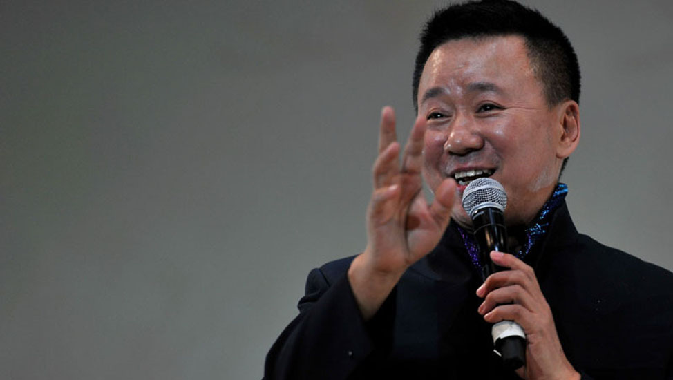 2月7日，卓林表演單口相聲《語(yǔ)言的魅力》