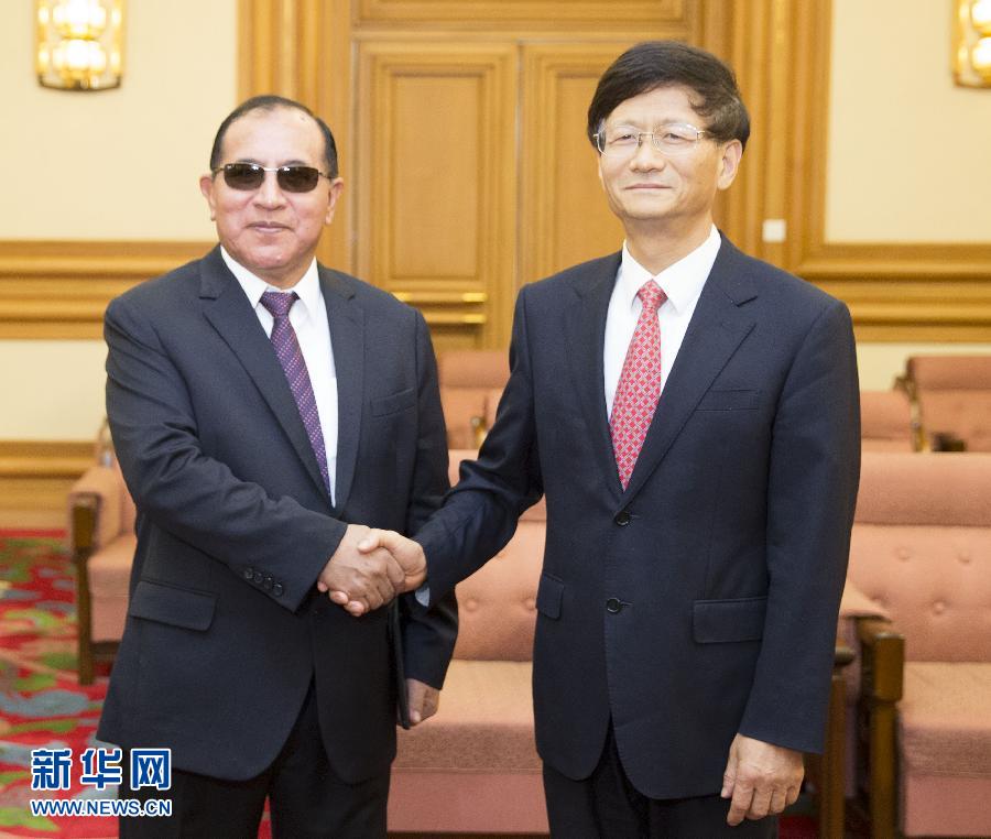 9月5日，中共中央政治局委員、中央政法委書記孟建柱在北京會見秘魯最高法院院長維克托&middot;盧卡斯&middot;蒂科納。 新華社記者 黃敬文 攝 