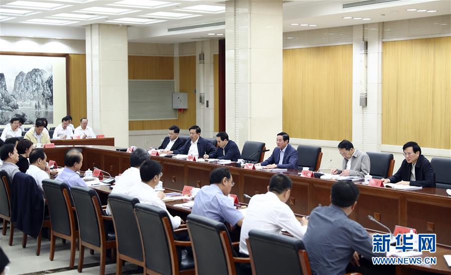 9月21日，中宣部在北京召開(kāi)中央媒體駐外機(jī)構(gòu)外宣工作座談會(huì)。中共中央政治局委員、中央書(shū)記處書(shū)記、中宣部部長(zhǎng)劉奇葆出席座談會(huì)并講話(huà)。新華社記者 謝環(huán)馳 攝 