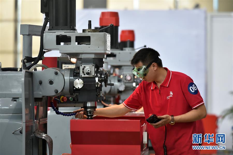 （新華全媒頭條&middot;圖文互動）（4）上下合力，聚力破障，開辟&ldquo;大國工匠&rdquo;建設(shè)新格局