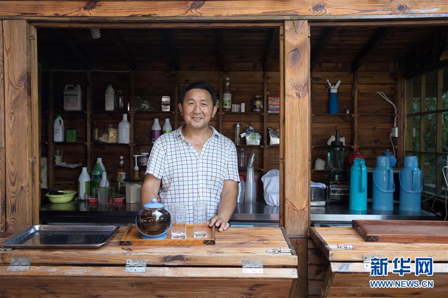 （大江奔流&mdash;&mdash;來(lái)自長(zhǎng)江經(jīng)濟(jì)帶的報(bào)道&middot;圖文互動(dòng)）（2）在這里，做一個(gè)幸福的農(nóng)民