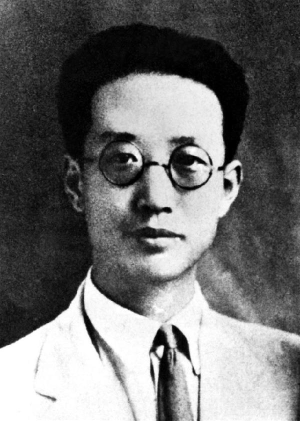 （為了民族復興&middot;英雄烈士譜&middot;圖文互動）中國共產(chǎn)黨早期領導人之一&mdash;&mdash;瞿秋白