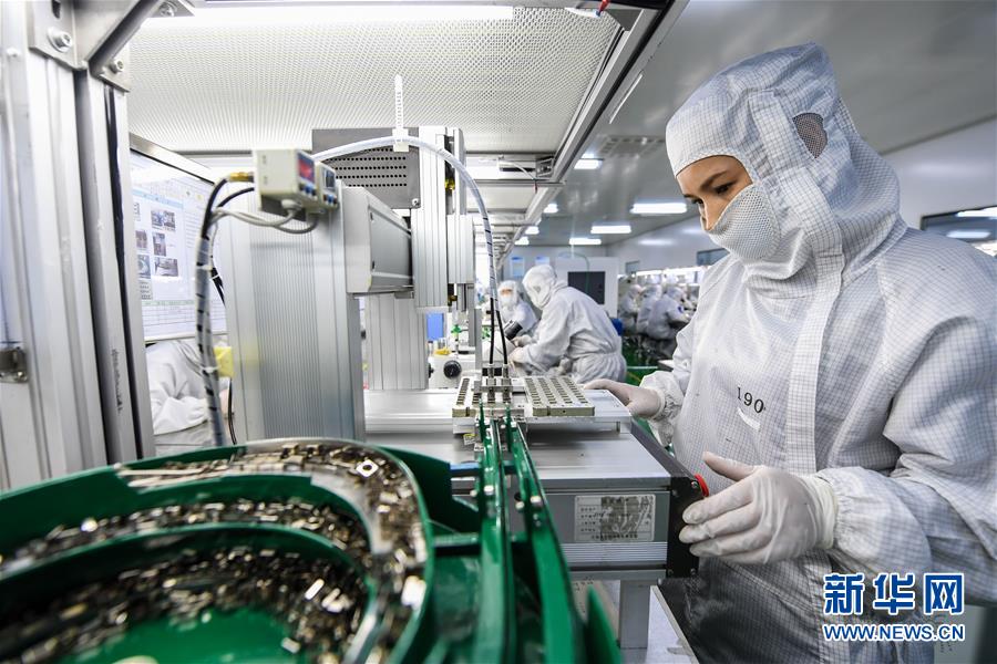 （兩會前夕看落實&middot;圖文互動）（4）在高質(zhì)量發(fā)展的探索中奮進&mdash;&mdash;內(nèi)蒙古落實習(xí)近平總書記全國兩會重要講話精神紀(jì)實