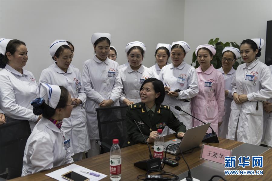 (圖文互動(dòng))(5)沙漠邊緣迎來(lái)了“國(guó)家醫(yī)療隊(duì)”