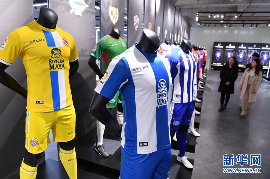 （在習近平新時代中國特色社會主義思想指引下&mdash;&mdash;新時代新作為新篇章&middot;圖文互動）（2）國際范兒&middot;科技范兒&middot;綠色范兒&mdash;&mdash;傳統(tǒng)制造業(yè)嶄露&ldquo;新面孔&rdquo;