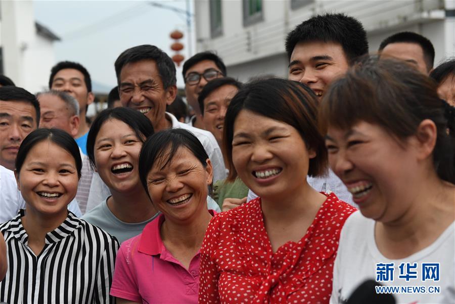 （新華全媒頭條&middot;圖文互動(dòng)）（9）奮力走好新時(shí)代的長征路&mdash;&mdash;習(xí)近平總書記考察江西回訪記