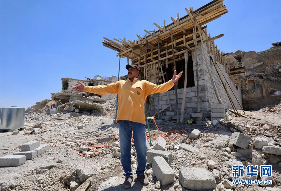 (國際·圖文互動(dòng))(5)通訊:中企員工愛心捐款助摩蘇爾老城民眾重燃生活希望