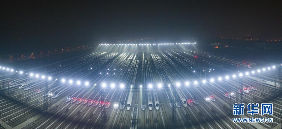 （壯麗70年&middot;奮斗新時代&mdash;&mdash;共和國發(fā)展成就巡禮）（1）人暢其行、貨暢其流&mdash;&mdash;共和國交通運輸業(yè)發(fā)展成就巡禮