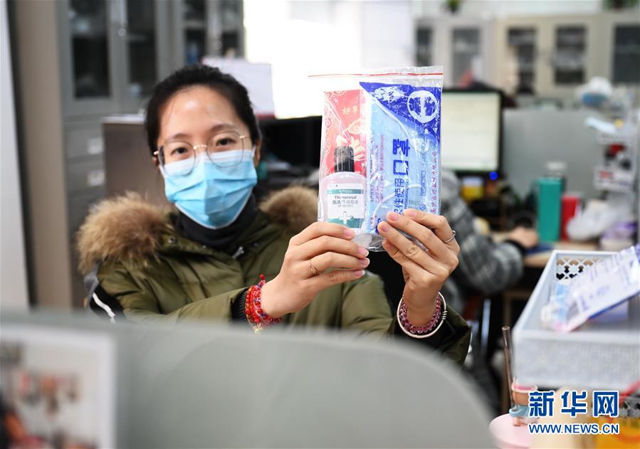 （來自經(jīng)濟(jì)前沿的故事&middot;企業(yè)復(fù)工復(fù)產(chǎn)&middot;圖文互動(dòng)）（2）&ldquo;危機(jī)中發(fā)現(xiàn)新商機(jī)&rdquo;&mdash;&mdash;中國(guó)科技制造企業(yè)復(fù)工復(fù)產(chǎn)觀察