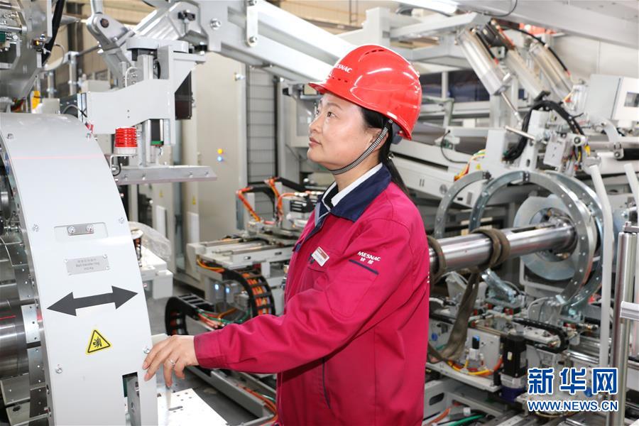 （新華全媒頭條&middot;圖文互動(dòng)）（4）這個(gè)春天，追尋奮斗者的腳步&mdash;&mdash;寫在2020年&ldquo;五一&rdquo;國(guó)際勞動(dòng)節(jié)到來(lái)之際