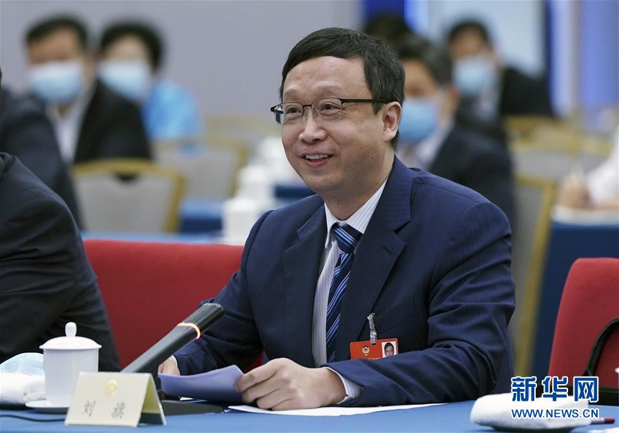 （新華全媒頭條&middot;圖文互動(dòng)）（4）從人民中汲取磅礴力量&mdash;&mdash;習(xí)近平總書記同出席2020年全國兩會(huì)人大代表、政協(xié)委員共商國是紀(jì)實(shí)