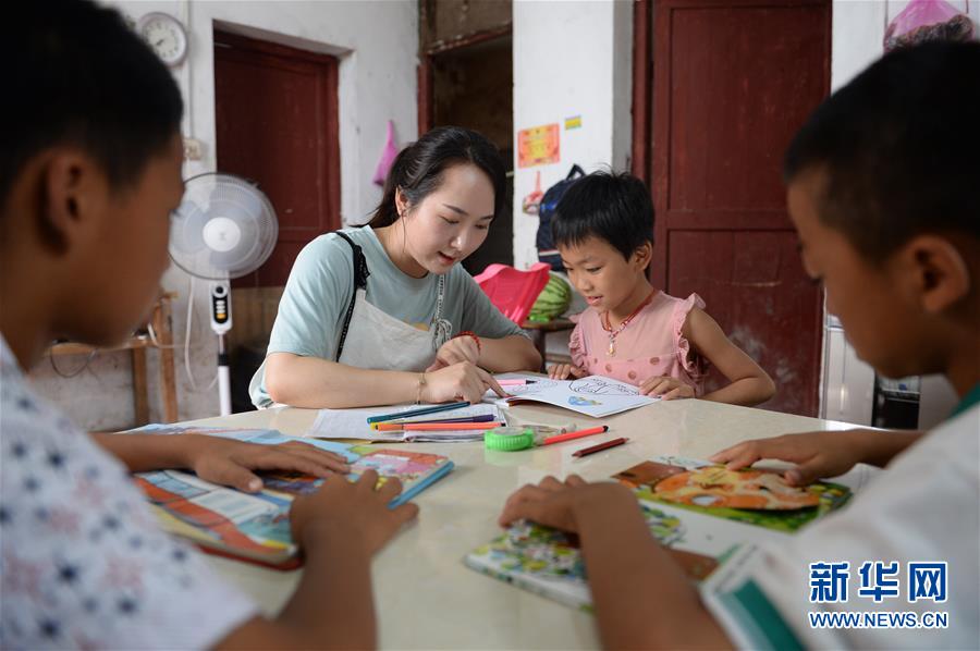 （圖文互動）（3）湘南深山，堅守扶貧一線的黨員之家