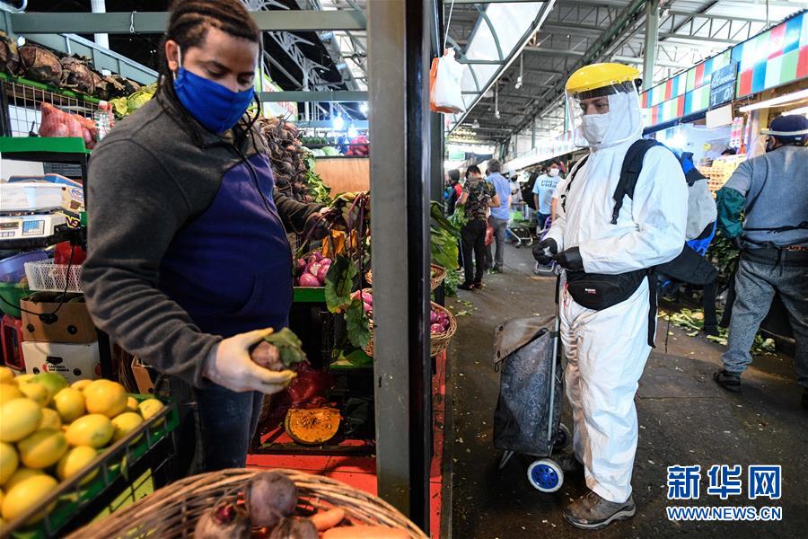 （國(guó)際&middot;圖文互動(dòng)）（5）特稿：穿越寒暑 無問西東&mdash;&mdash;寫在新冠疫情構(gòu)成&ldquo;國(guó)際關(guān)注的突發(fā)公共衛(wèi)生事件&rdquo;半年之際