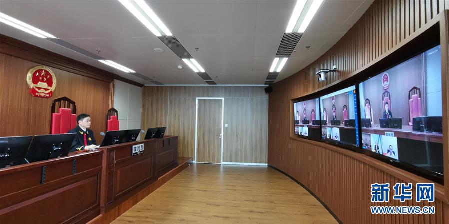 （總書記推動的改革身邊事&middot;司法改革篇&middot;圖文互動）（5）特寫：打官司不再難&mdash;&mdash;基層法院親歷立案登記