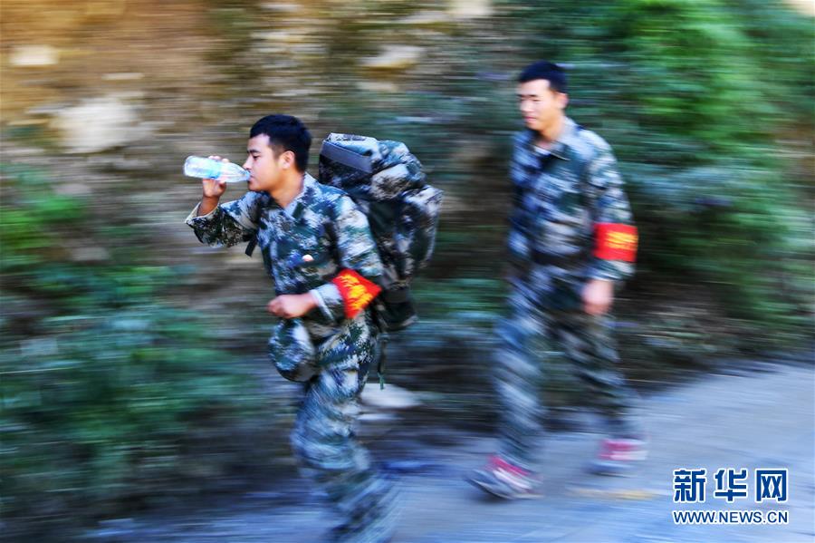 （防汛抗洪&middot;圖文互動）（11）七夕前夜，為莫諾村架起&ldquo;生命之橋&rdquo;