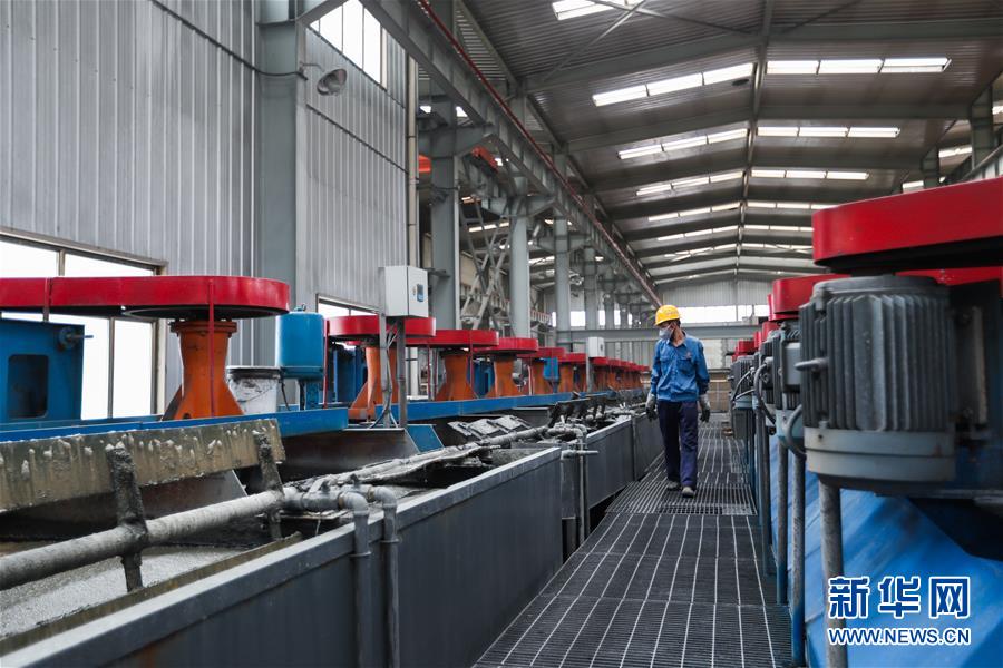 (新華全媒頭條·圖文互動(dòng))(5)大山的回響——三個(gè)民族自治縣的70年巨變