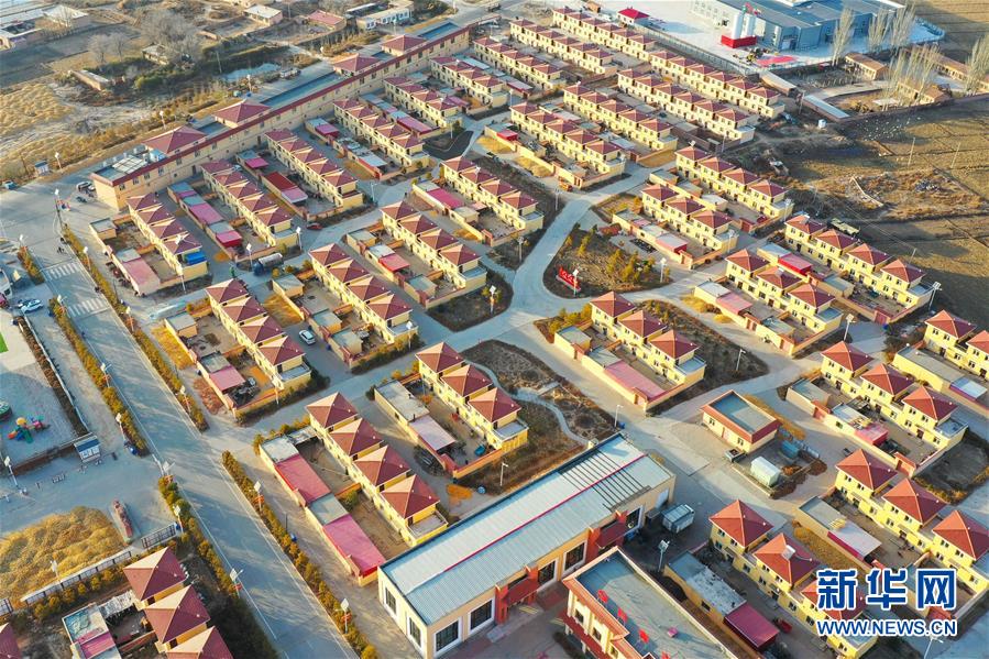 (全面建成小康社會(huì)“百城千縣萬村調(diào)研行”·圖文互動(dòng))(3)“麻煩村”變形記——內(nèi)蒙古白青堯村的多彩生活