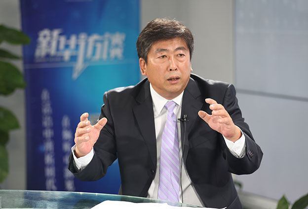 最根本的就是錢從哪里來、人往哪里去。