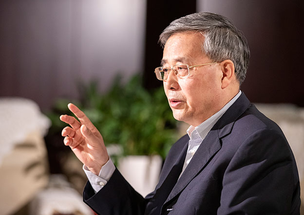 爭取三年以后，銀行業(yè)對民營企業(yè)的貸款占新增公司類貸款的比例不低于50%