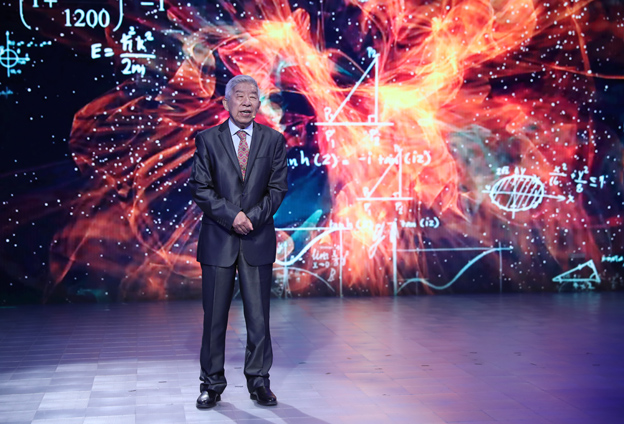 數(shù)學(xué)關(guān)鍵的就是要多動(dòng)腦，要思考、鉆研