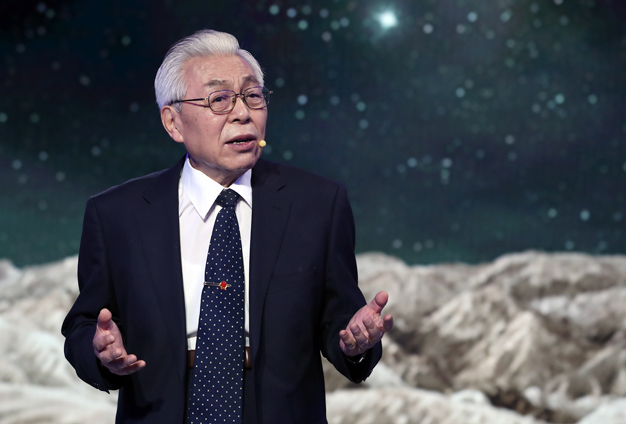 雖然已經(jīng)84歲了，但我還會(huì)加倍努力。