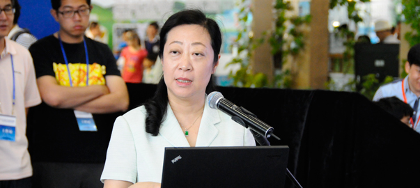 閆傲霜：大數(shù)據(jù)時(shí)代的公眾參與創(chuàng)新行動