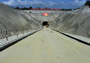 國土開發(fā)和保護面臨許多新情況、新矛盾和新挑戰(zhàn)