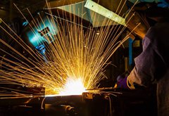 2016工業(yè)運行穩(wěn)中向好、提質(zhì)增效