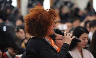 意大利24小時(shí)太陽報(bào)記者提問