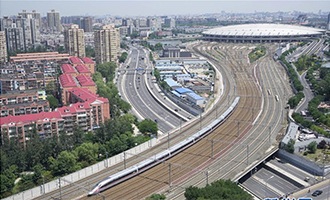 前進(jìn)，向著偉大復(fù)興的中國(guó)夢(mèng)！&mdash;&mdash;寫在黨的十九大召開之際