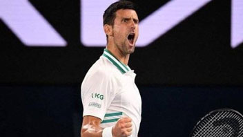 九進決賽 九度奪冠！德約科維奇衛(wèi)冕&ldquo;澳網(wǎng)之王&rdquo;