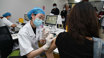 專家分析：國內(nèi)疫苗供應量是否跟得上？