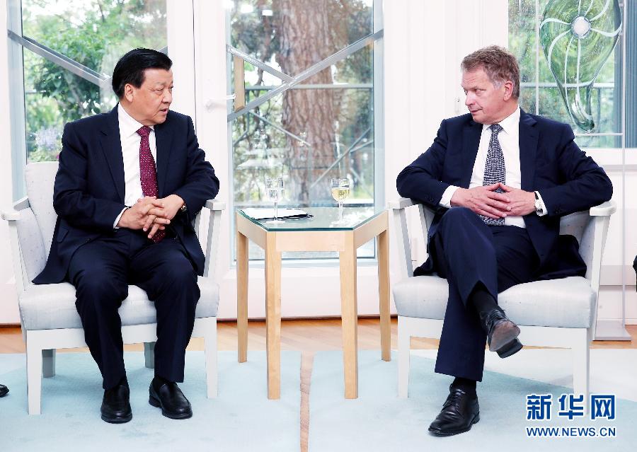 6月12日，中共中央政治局常委、中央書記處書記劉云山在赫爾辛基會見芬蘭總統(tǒng)尼尼斯特。 新華社記者姚大偉攝 