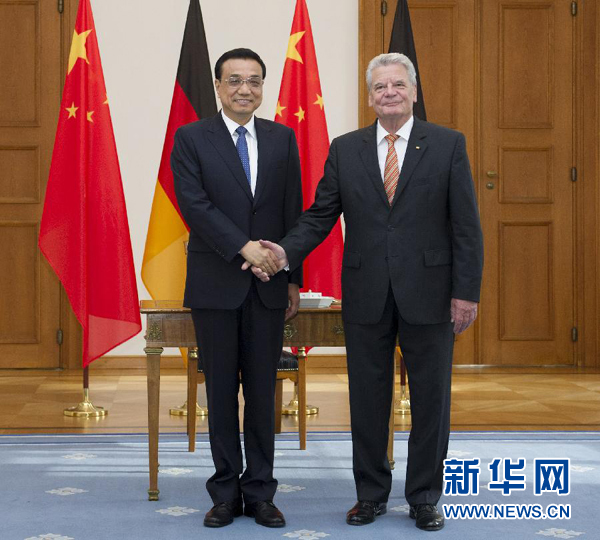 10月10日，國務院總理李克強在柏林會見德國總統(tǒng)高克。 新華社記者 王曄 攝 