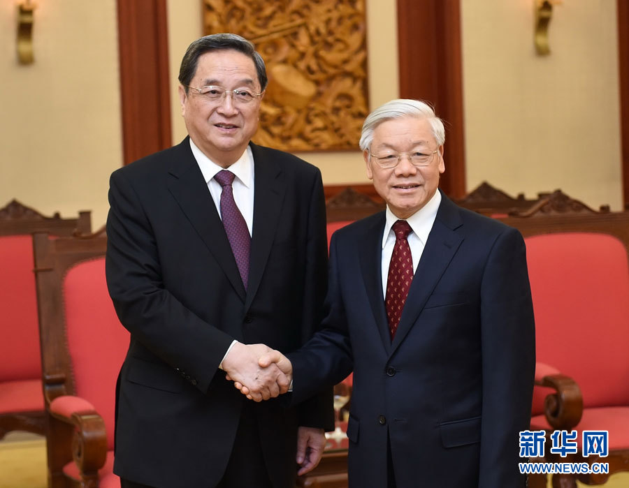 12月25日至27日，中共中央政治局常委、全國政協(xié)主席俞正聲對越南進(jìn)行正式訪問。這是12月26日，俞正聲在河內(nèi)會見越共中央總書記阮富仲。 新華社記者劉建生攝