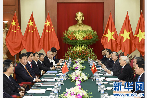 11月5日，中共中央總書記、國家主席習近平在河內(nèi)同越共中央總書記阮富仲舉行會談。 新華社記者李學仁攝