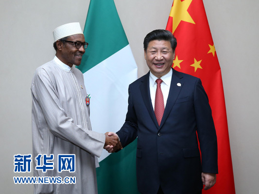 12月4日，國(guó)家主席習(xí)近平在約翰內(nèi)斯堡會(huì)見尼日利亞總統(tǒng)布哈里。 新華社記者 龐興雷 攝 