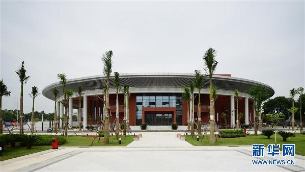 （國際&middot;圖文互動）（2）&ldquo;盡心盡力建好中越友誼精品工程！&rdquo;&mdash;&mdash;越中友誼宮落成記