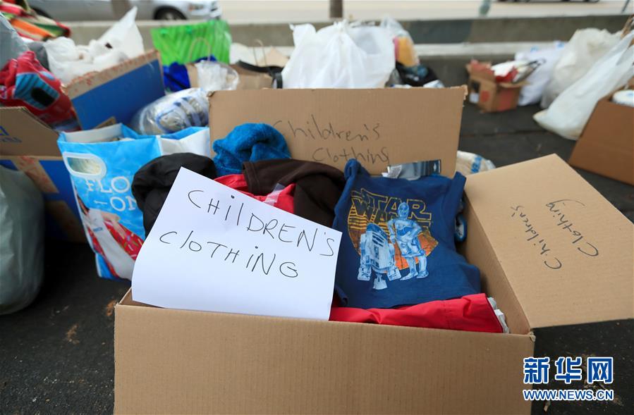 （國(guó)際&middot;圖文互動(dòng)）（7）通訊：&ldquo;根本沒有人在乎我們&rdquo;&mdash;&mdash;探訪美墨邊境墻邊的&ldquo;日工&rdquo;市場(chǎng)