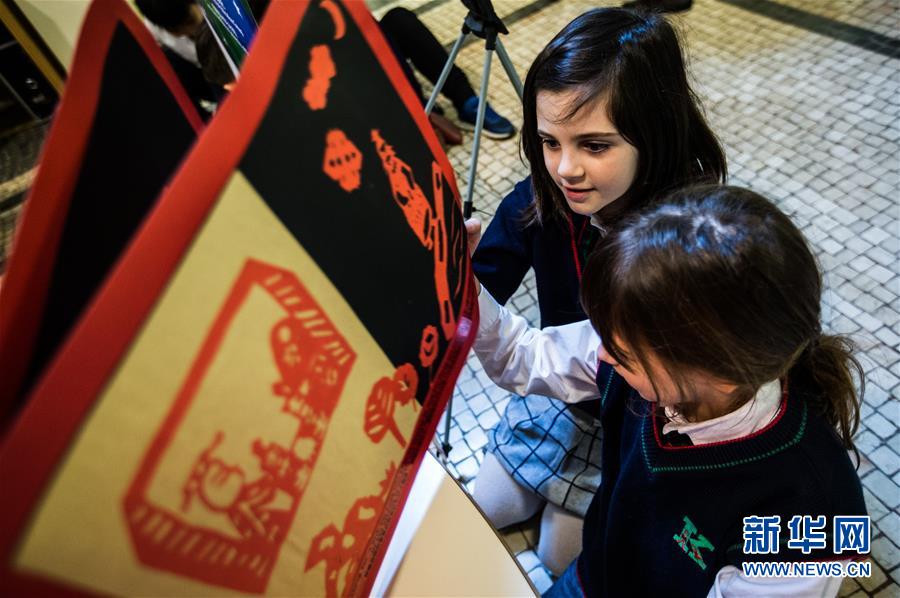 （習(xí)近平出訪配合稿&middot;圖文互動(dòng)）（5）通訊：當(dāng)中國(guó)京劇遇上意大利歌劇&mdash;&mdash;人文交流助力中意兩國(guó)民心相通