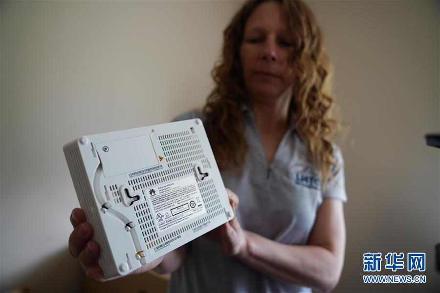 （國(guó)際&middot;圖文互動(dòng)）（2）通訊：安全、好用、實(shí)惠&mdash;&mdash;美國(guó)電信運(yùn)營(yíng)商的華為親體驗(yàn)