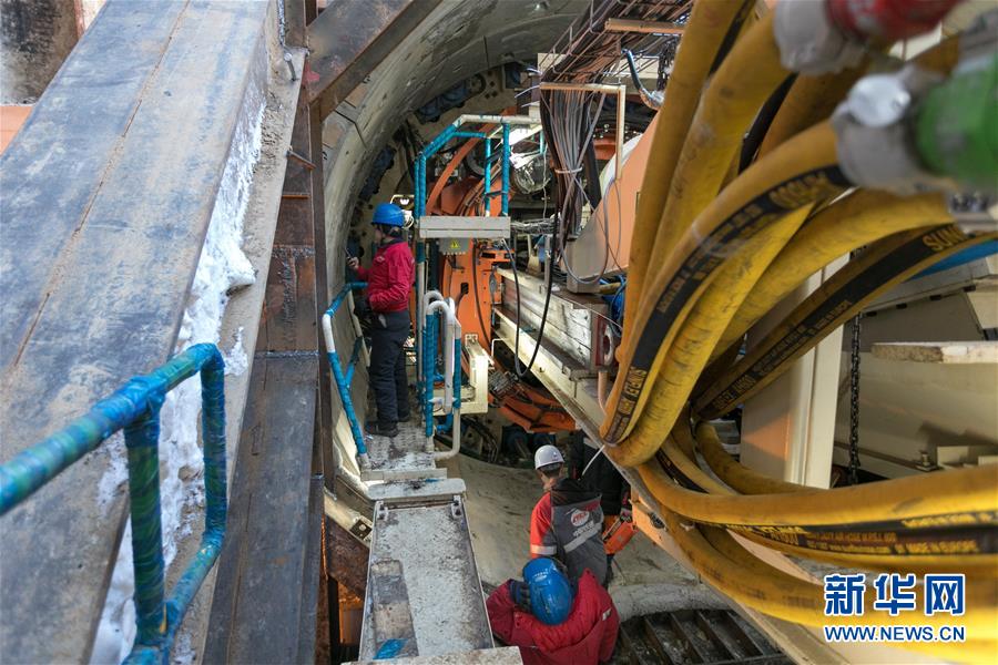 （習(xí)近平出訪配合稿&middot;圖文互動(dòng)）（5）通訊：歷史悠久地鐵中的新力量&mdash;&mdash;中國(guó)公司助力莫斯科地鐵建設(shè)