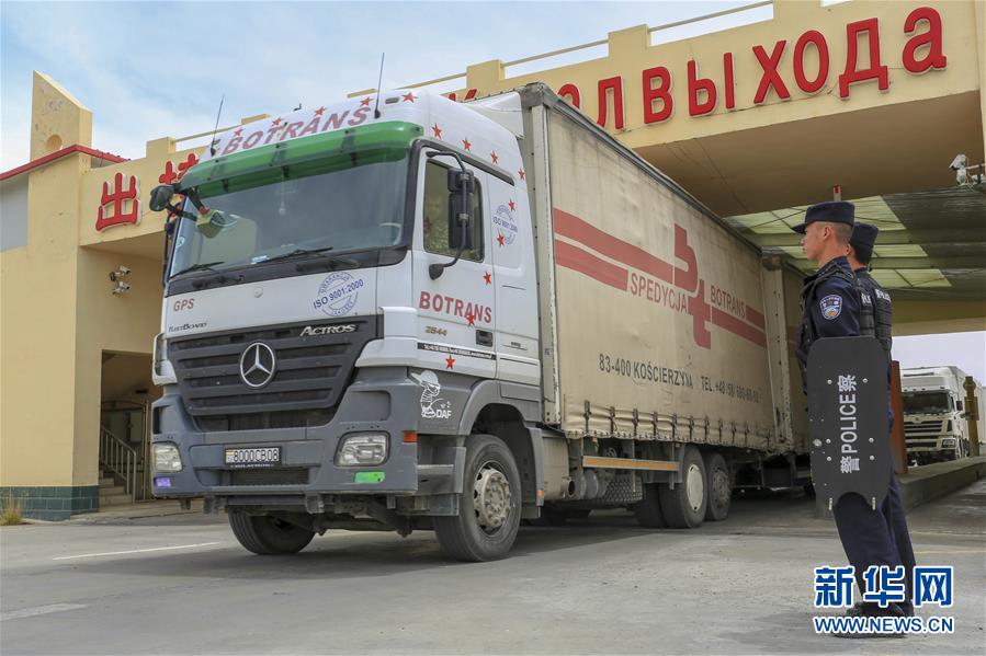 （經(jīng)濟）（5）卡拉蘇口岸：中塔貿(mào)易迎&ldquo;春風&rdquo;