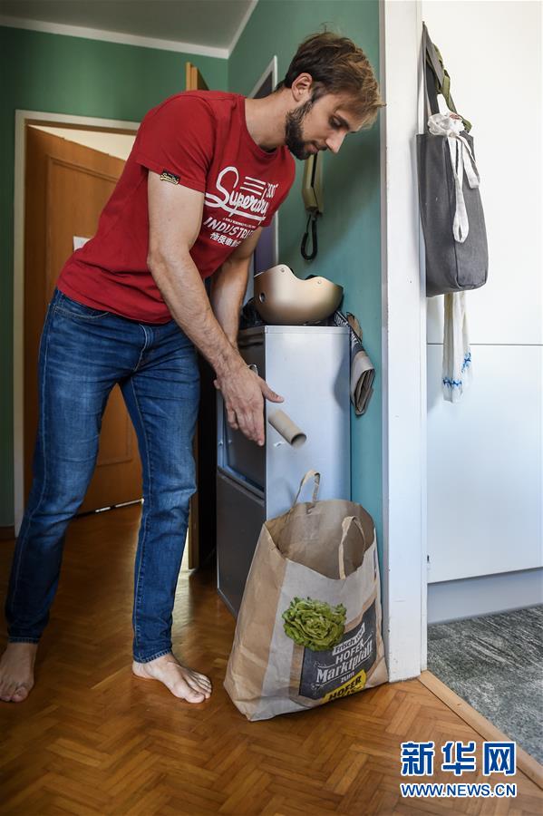 （國(guó)際）（16）在國(guó)外，垃圾如何分類