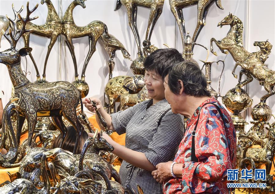 （新華全媒頭條&middot;圖文互動(dòng)）（4）東盟成為中國(guó)第二大貿(mào)易伙伴釋放哪些信號(hào)？