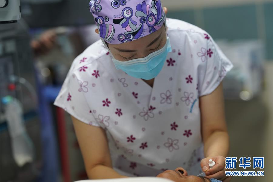 (國(guó)際·圖文互動(dòng))(7)為馬爾代夫留下一支不走的眼科醫(yī)療隊(duì)