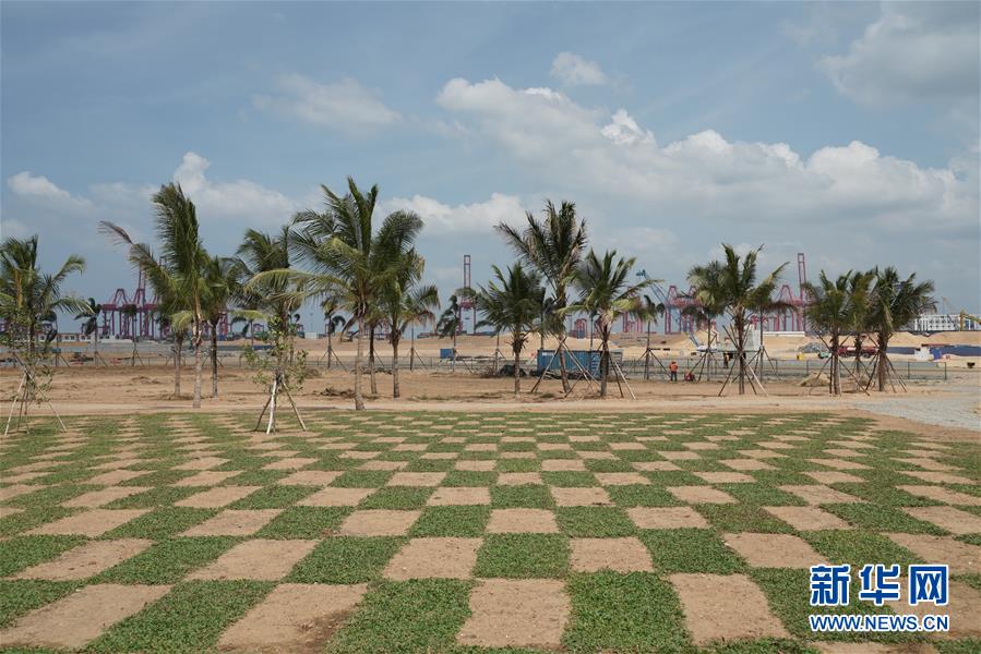 （國際&middot;圖文互動）（2）通訊：春節(jié)，&ldquo;是工期而不是假期&rdquo;&mdash;&mdash;記科倫坡港口城的中國建設(shè)者