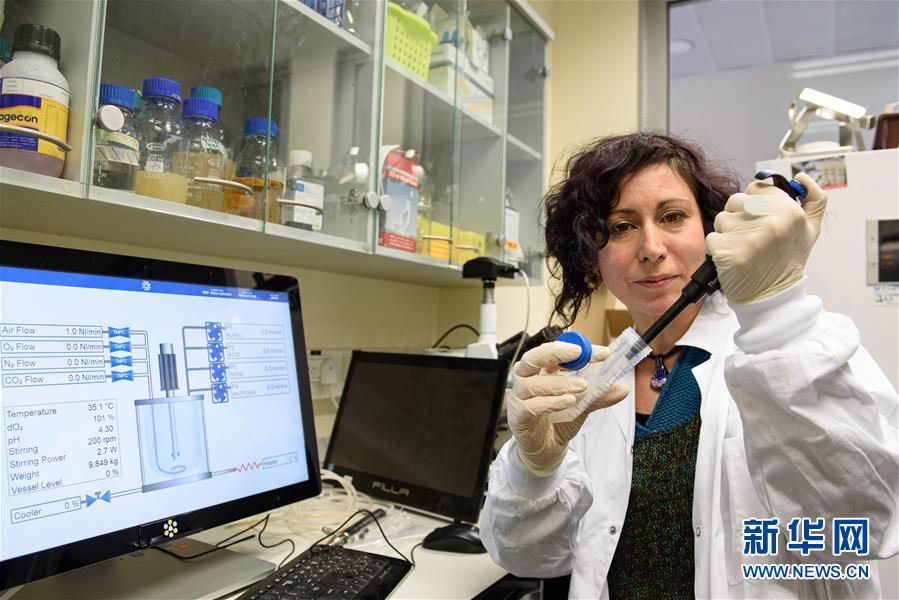 (新華全媒頭條·圖文互動)(1)為人類戰(zhàn)疫打造最有力的武器——全球合力加速研發(fā)新冠疫苗